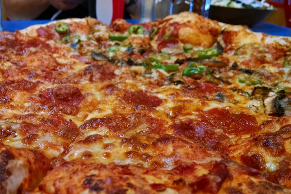 Win £100 Domino's Pizza Voucher
