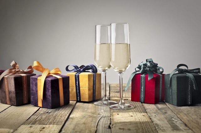 Free bubbly tonight?
